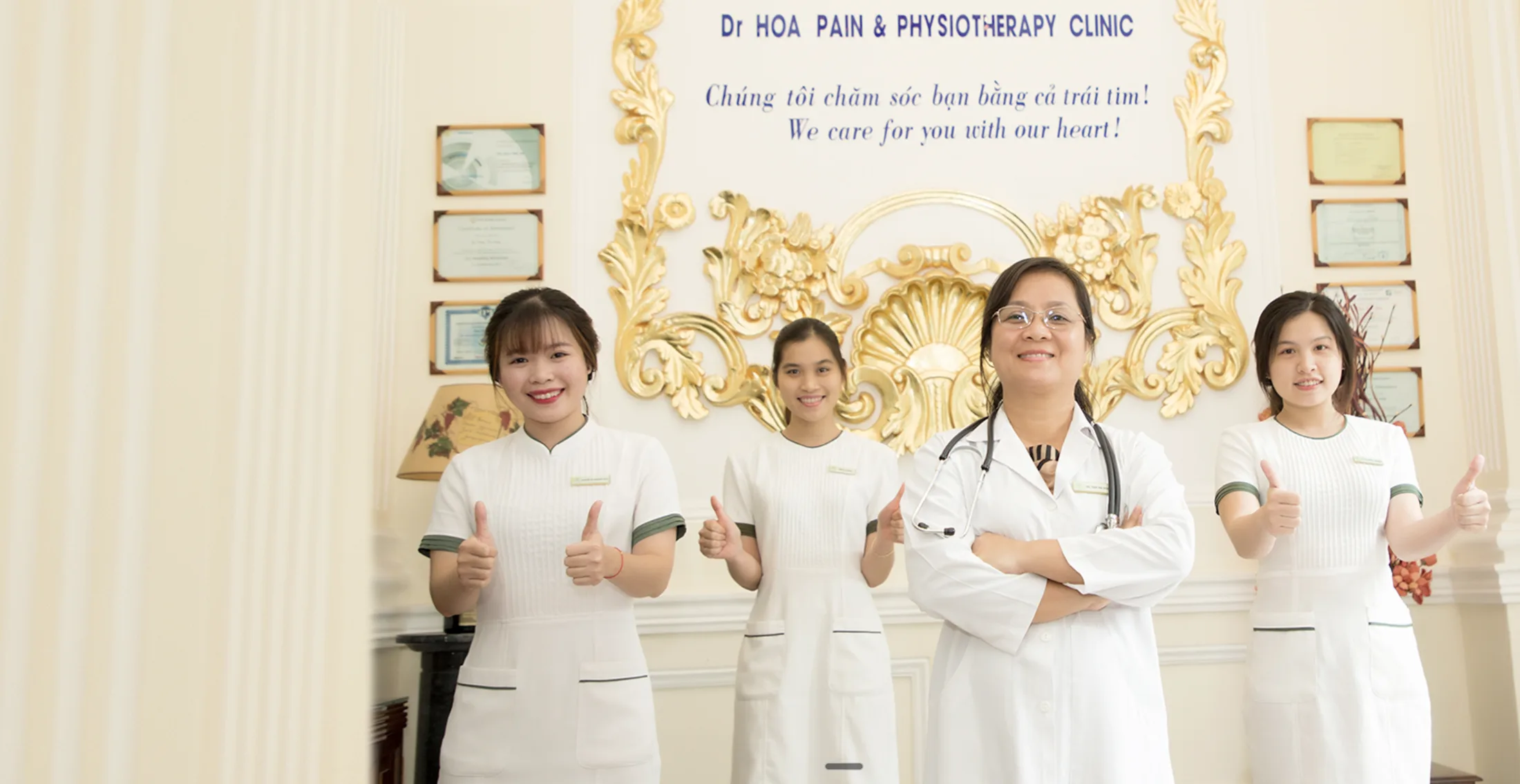 BS. Thái Thị Hoa và đội ngũ hỗ trợ tại Dr HOA Pain & Physiotherapy Clinic